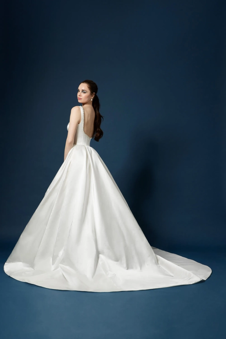 Lazaro 32306