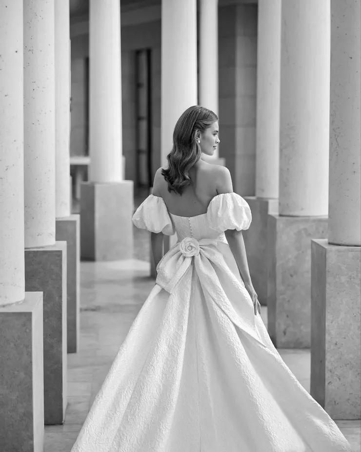 Rosa Clara Style #7A78 #2 vertical picture