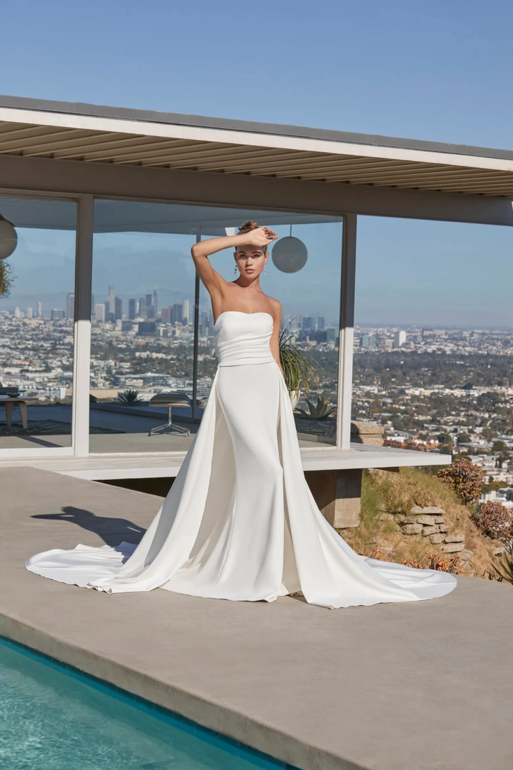 Casablanca Bridal LE122
