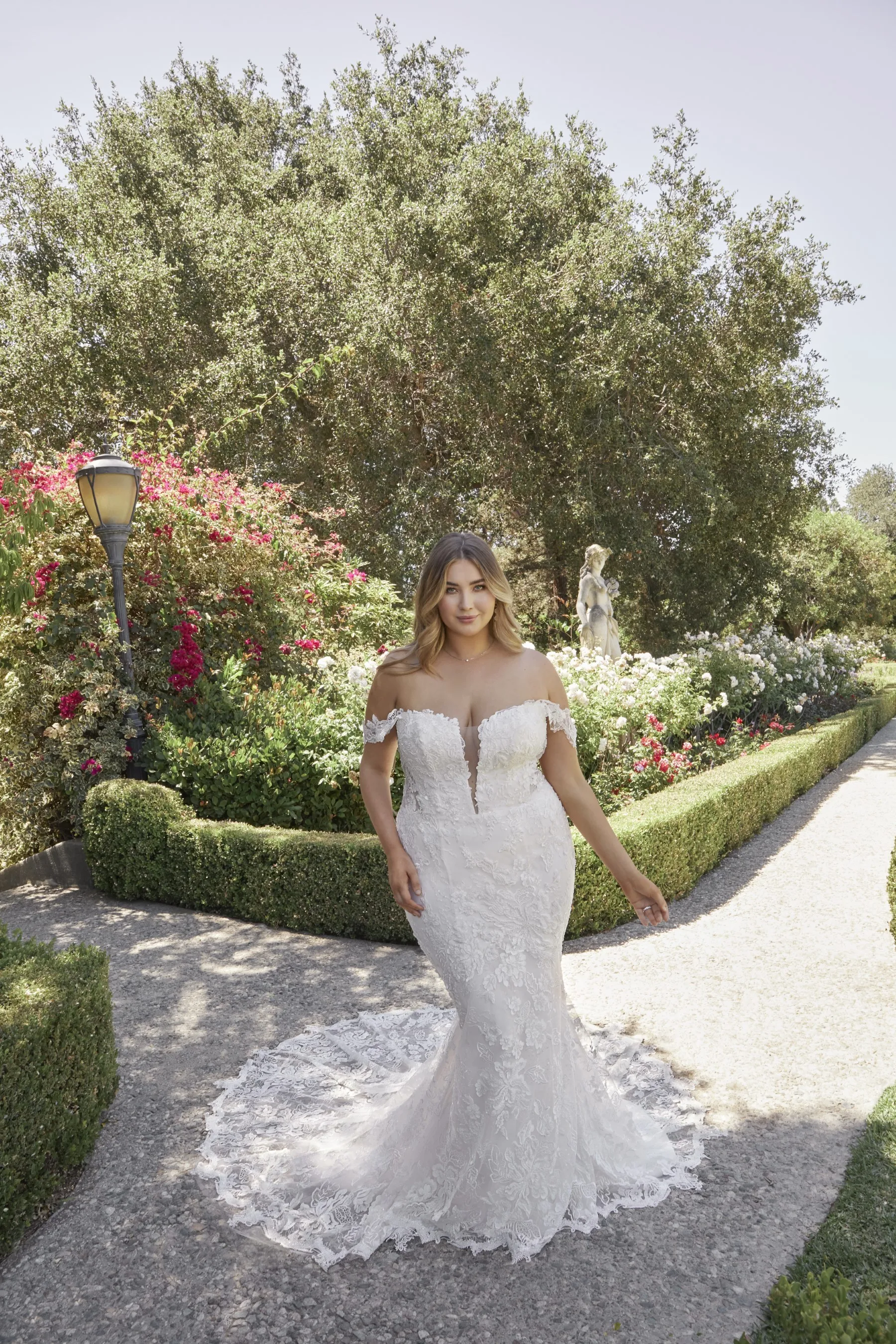 In Store Bridal Dresses This Is Me Boutique