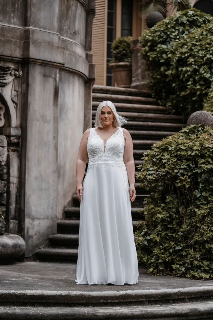 Allure Romance Style #3454 Default Thumbnail Image