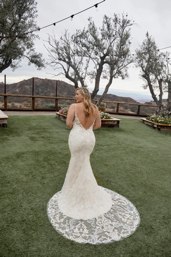 Casablanca Bridal #2424C #4 backface vertical thumbnail