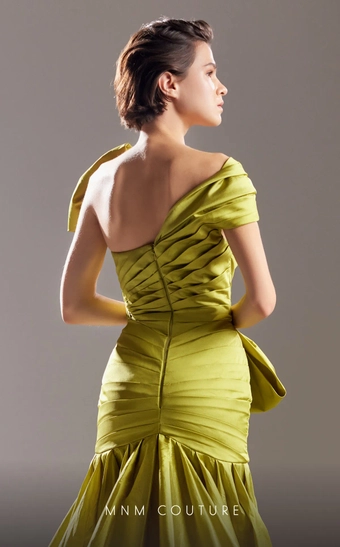 MNM Couture Style G1542 #2 vertical thumbnail