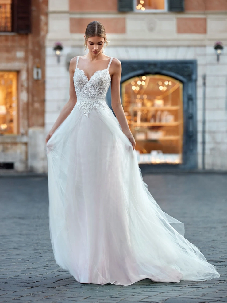 Pronovias Artem