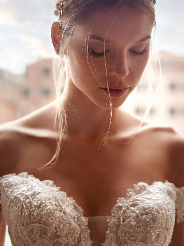 Pronovias Corey