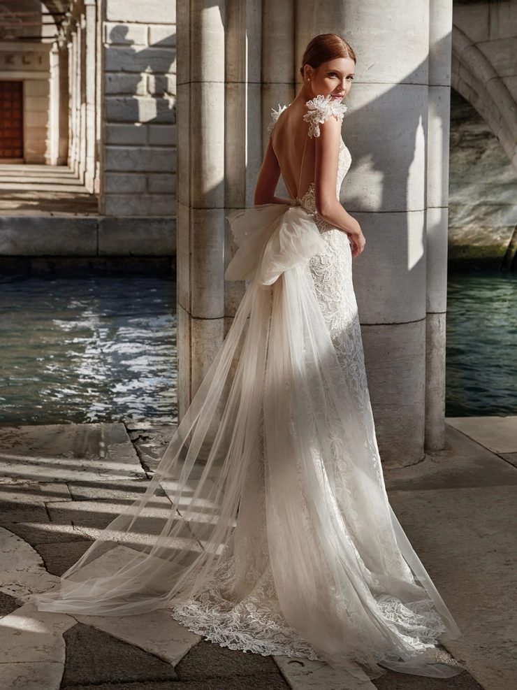 Pronovias Dawa