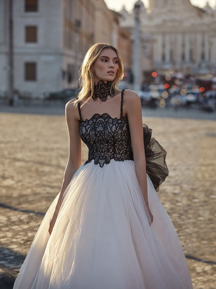 Pronovias Eldora