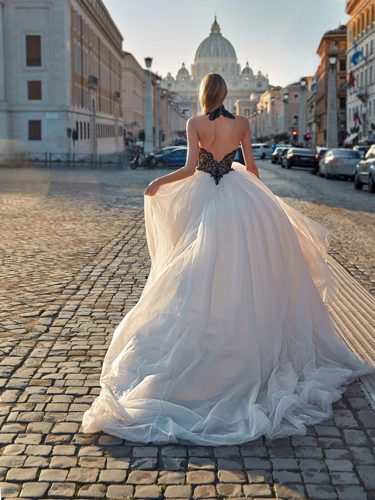 Pronovias Eldora