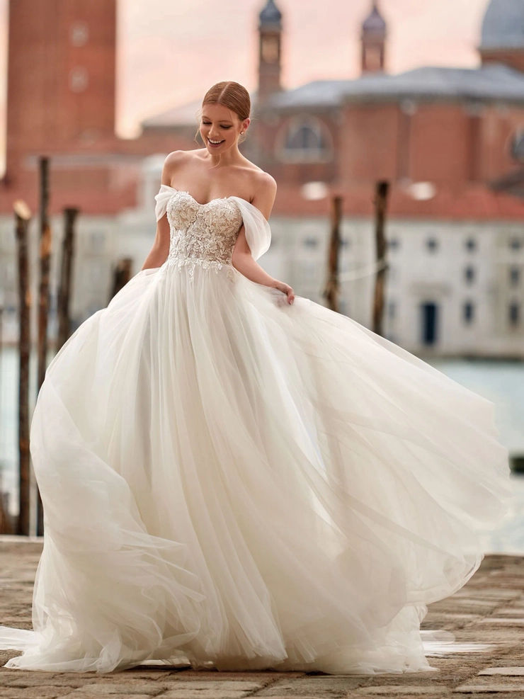Pronovias Eliot