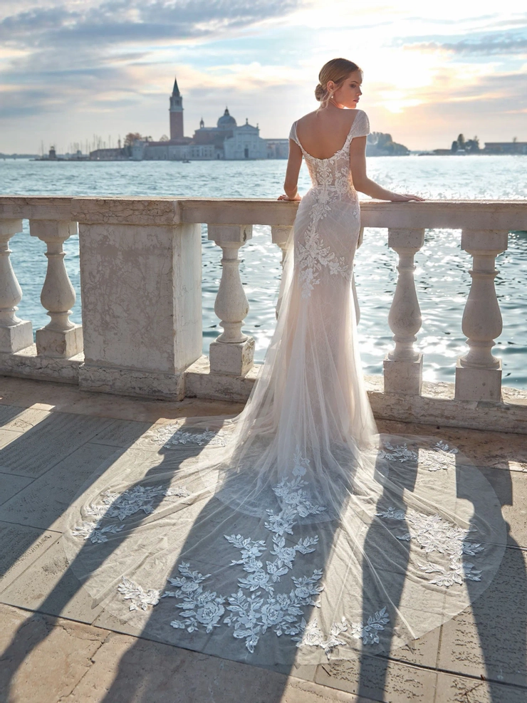 Pronovias Frankie