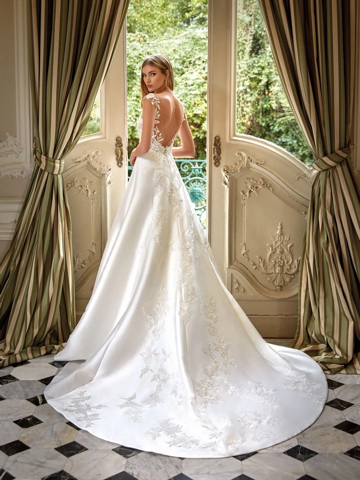 Pronovias Kamaira