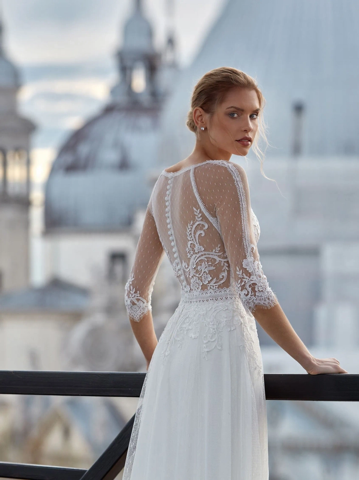 Pronovias Kiran