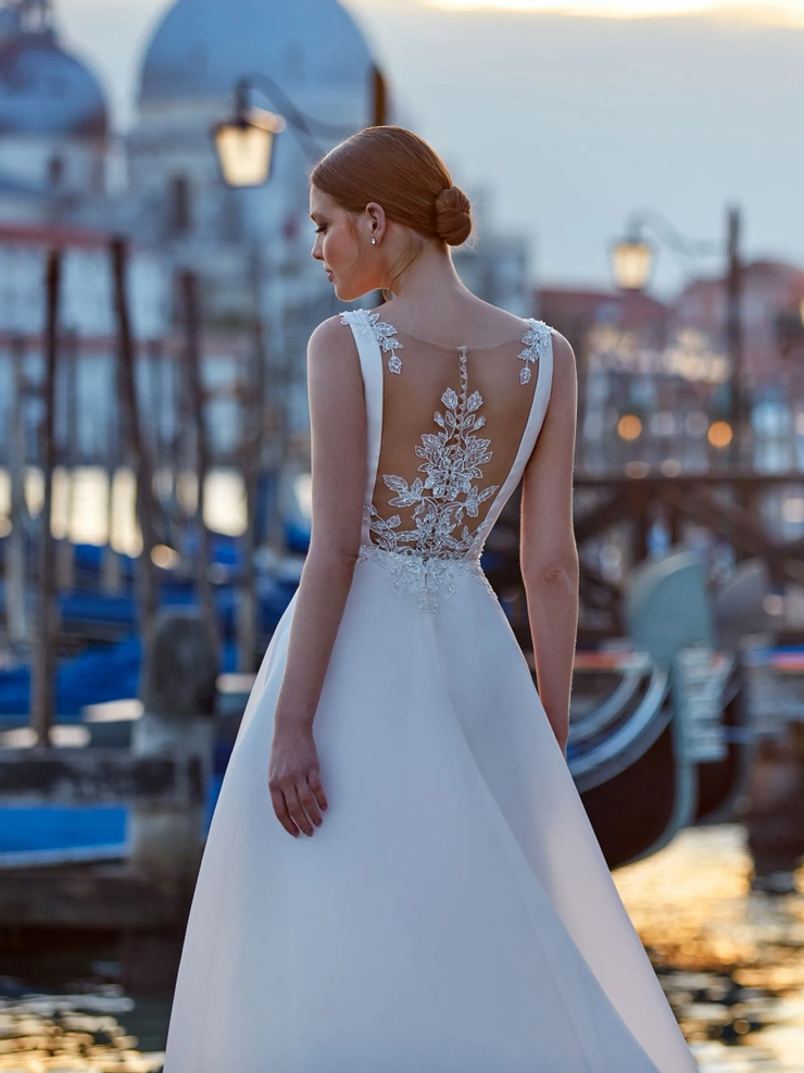 Pronovias Maia