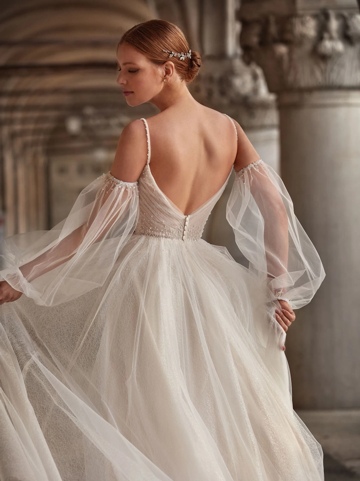 Pronovias Raya