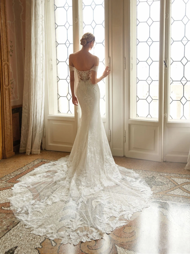 Pronovias Sadie