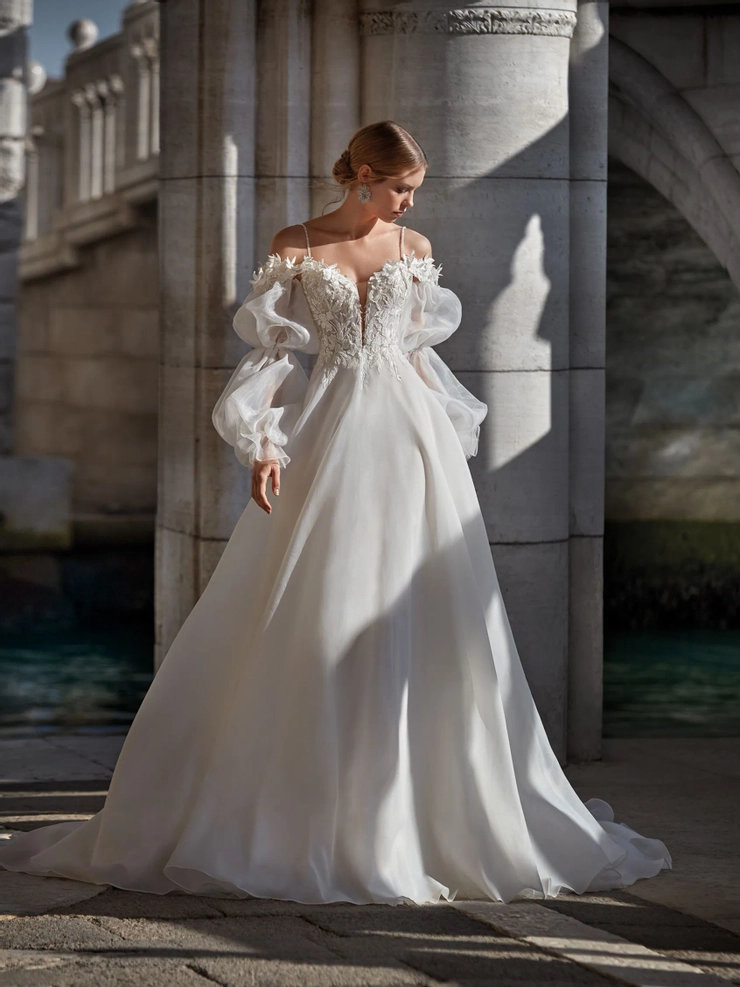 Pronovias Turia