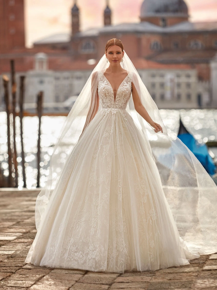 Pronovias Zadie