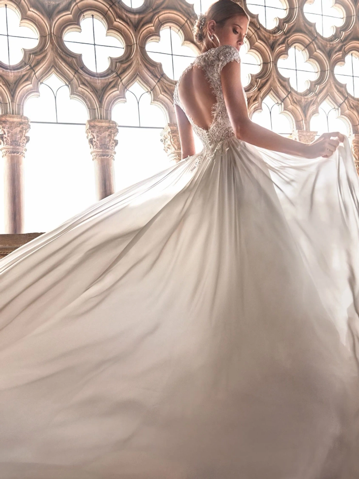 Pronovias Zenaida