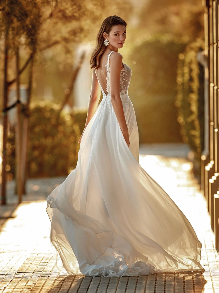 Pronovias Anatasia