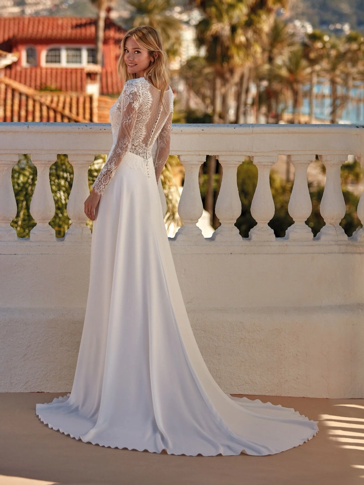 Pronovias Anika
