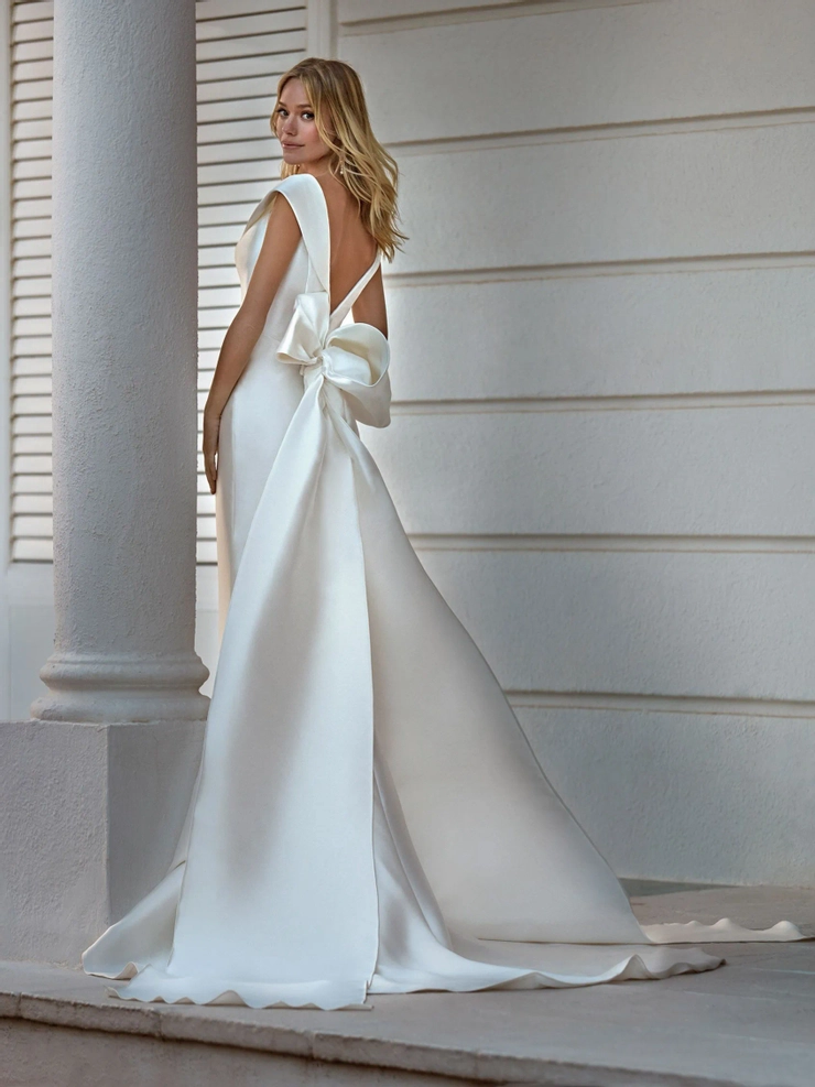 Pronovias Clarissa
