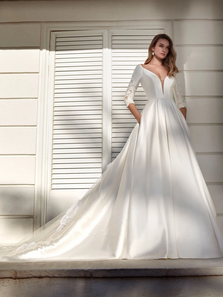 Pronovias Contessa