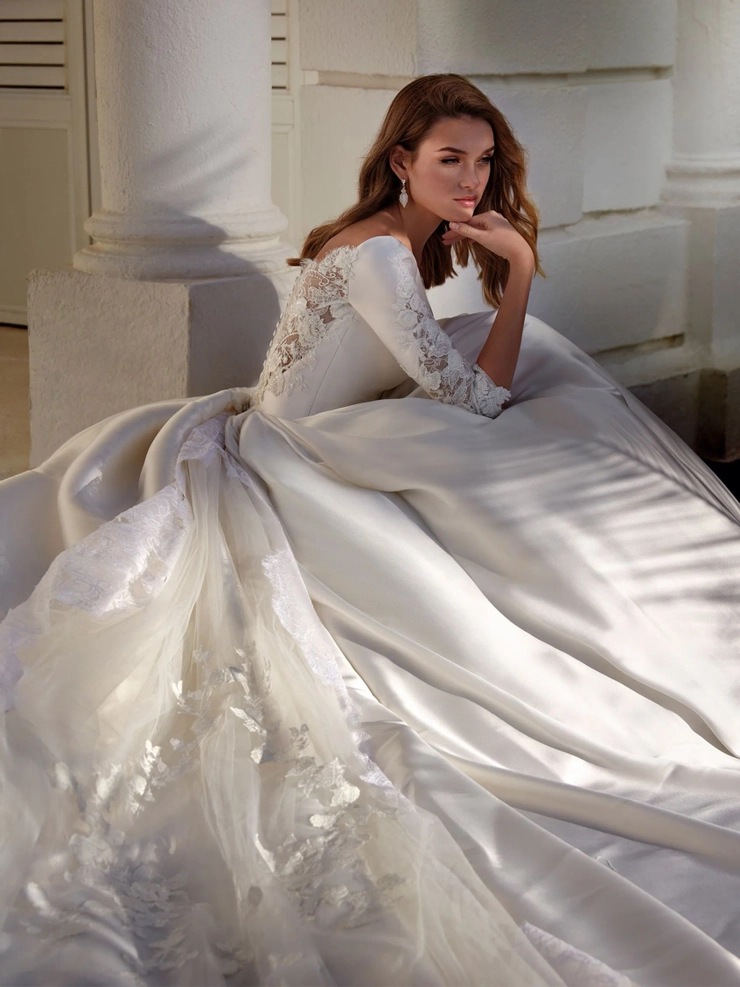 Pronovias Contessa