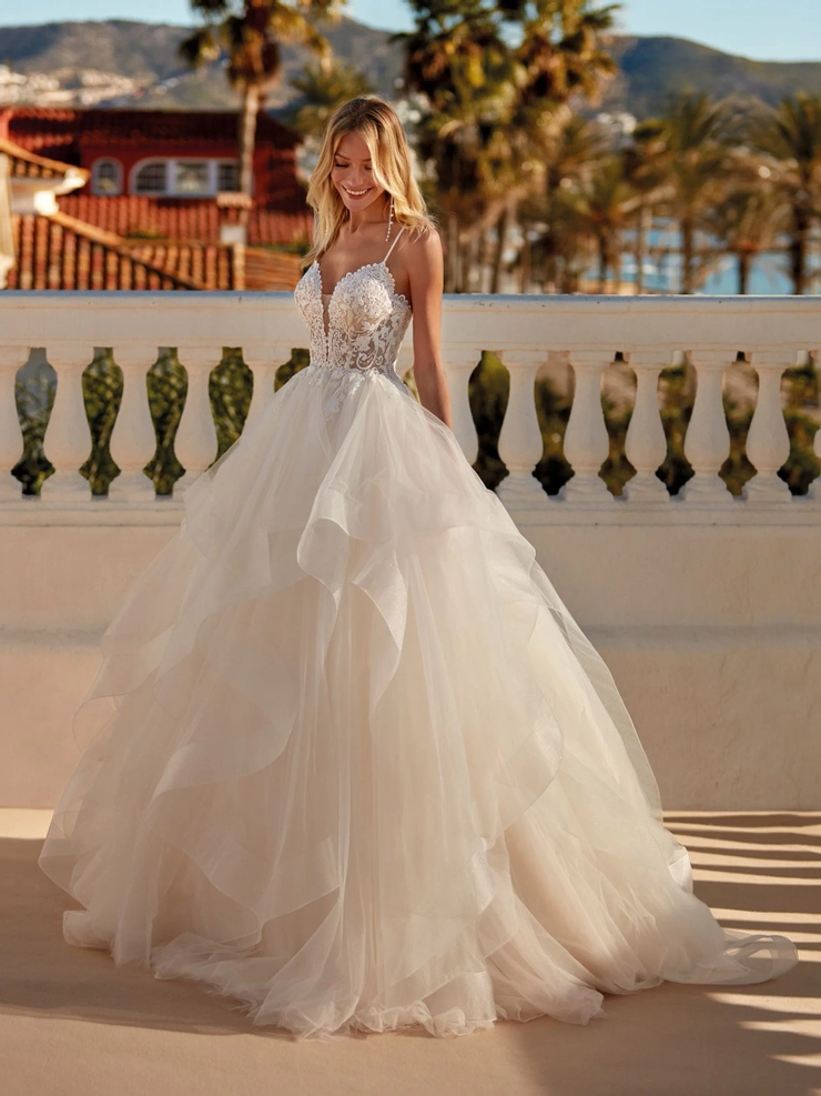 Pronovias Crystal