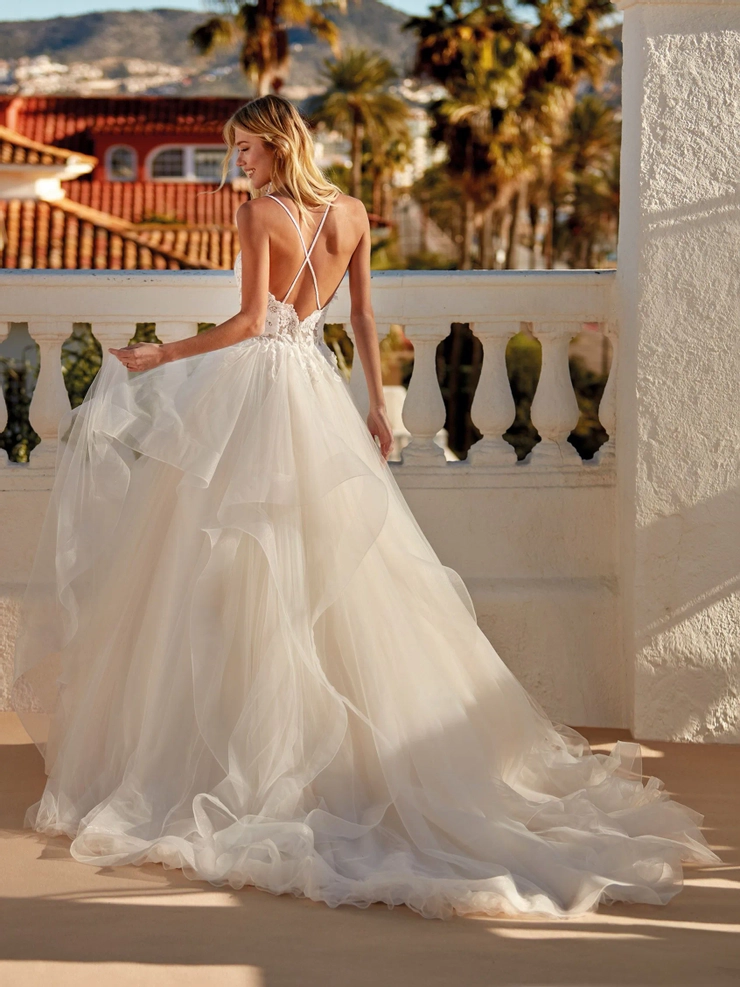 Pronovias Crystal