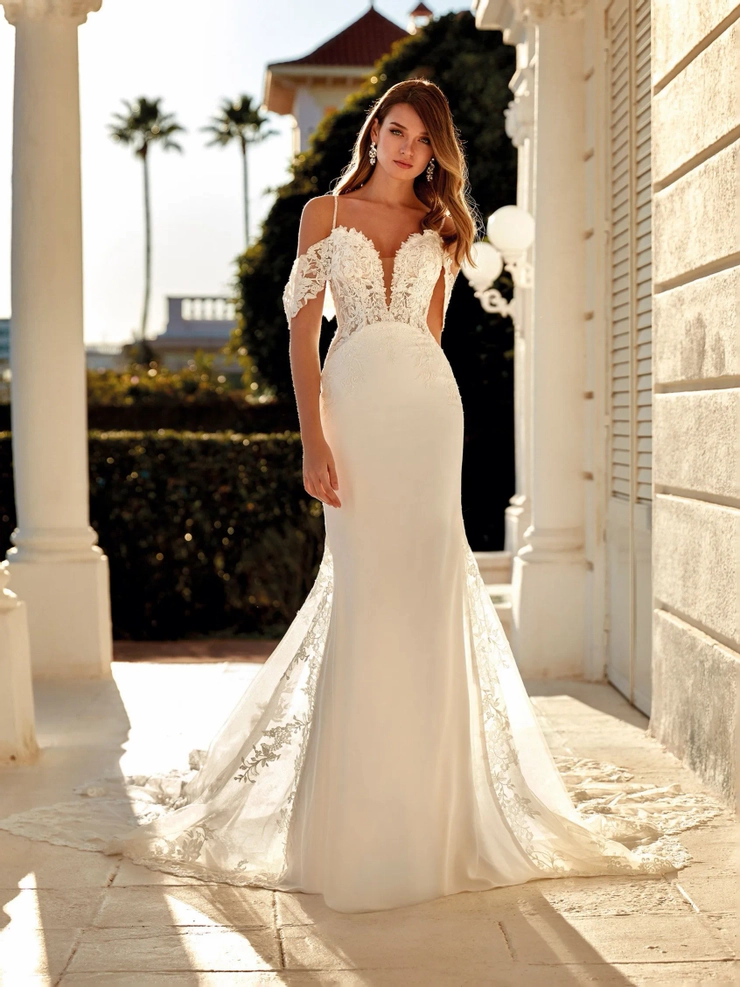 Pronovias Daria