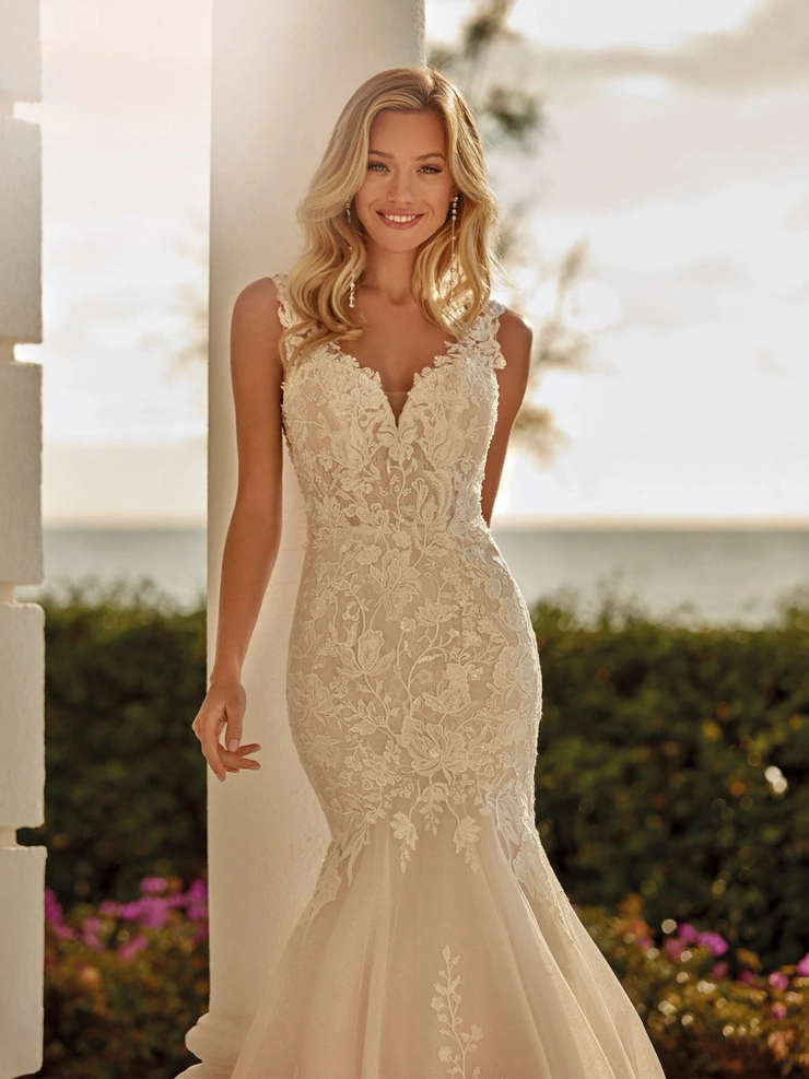 Pronovias Eugene