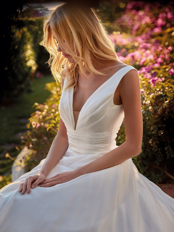 Pronovias Fina