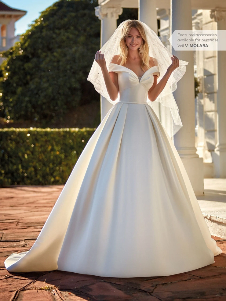 Pronovias Imperia