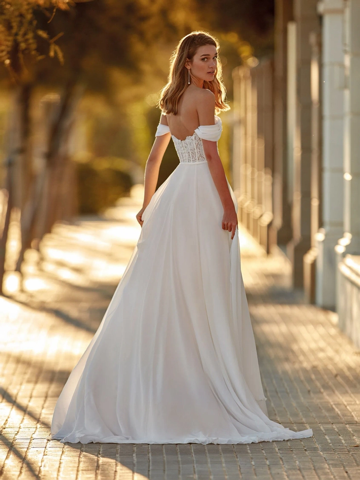 Pronovias Isha