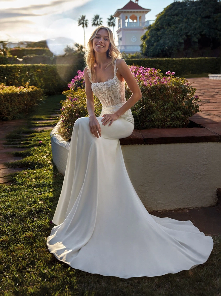 Pronovias Kira