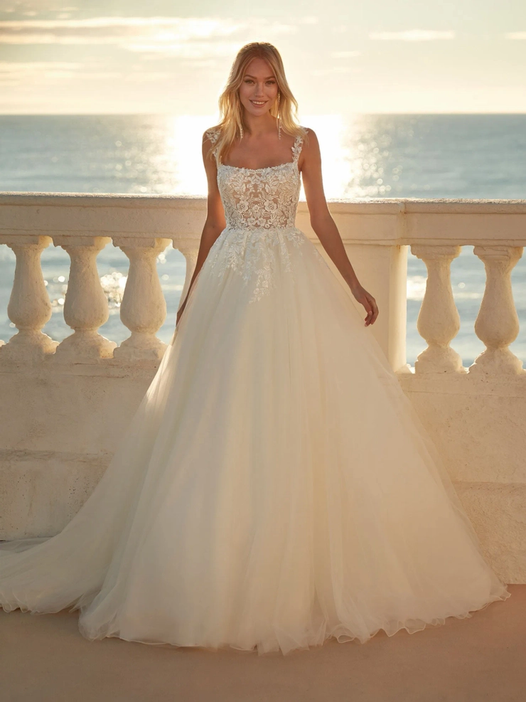 Pronovias Madeleine