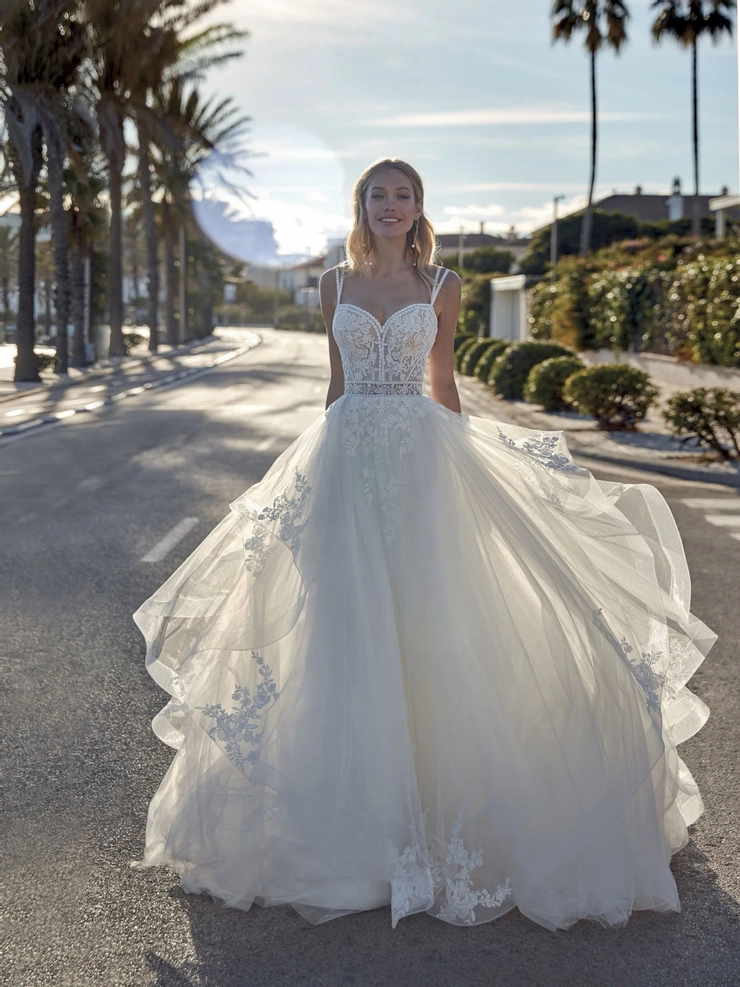 Pronovias Oriana