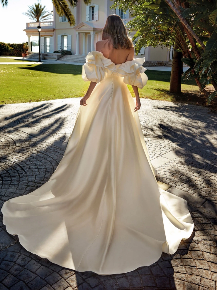 Pronovias Regina