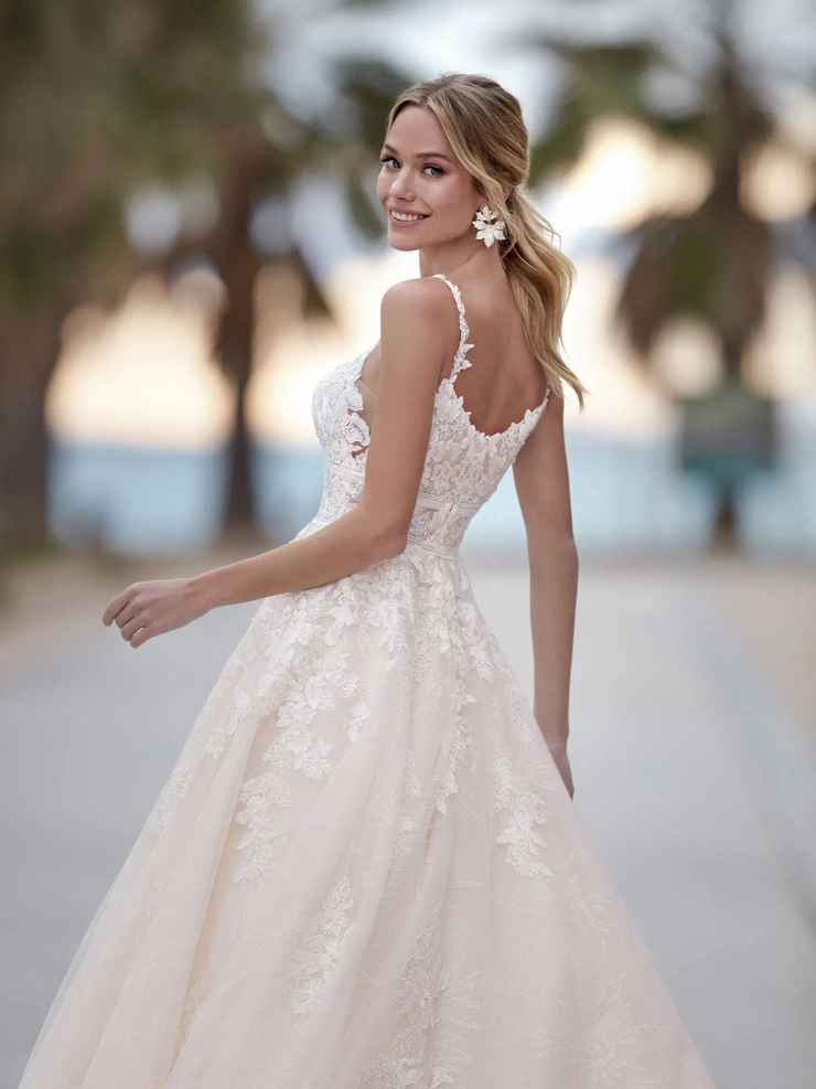 Pronovias Rosage