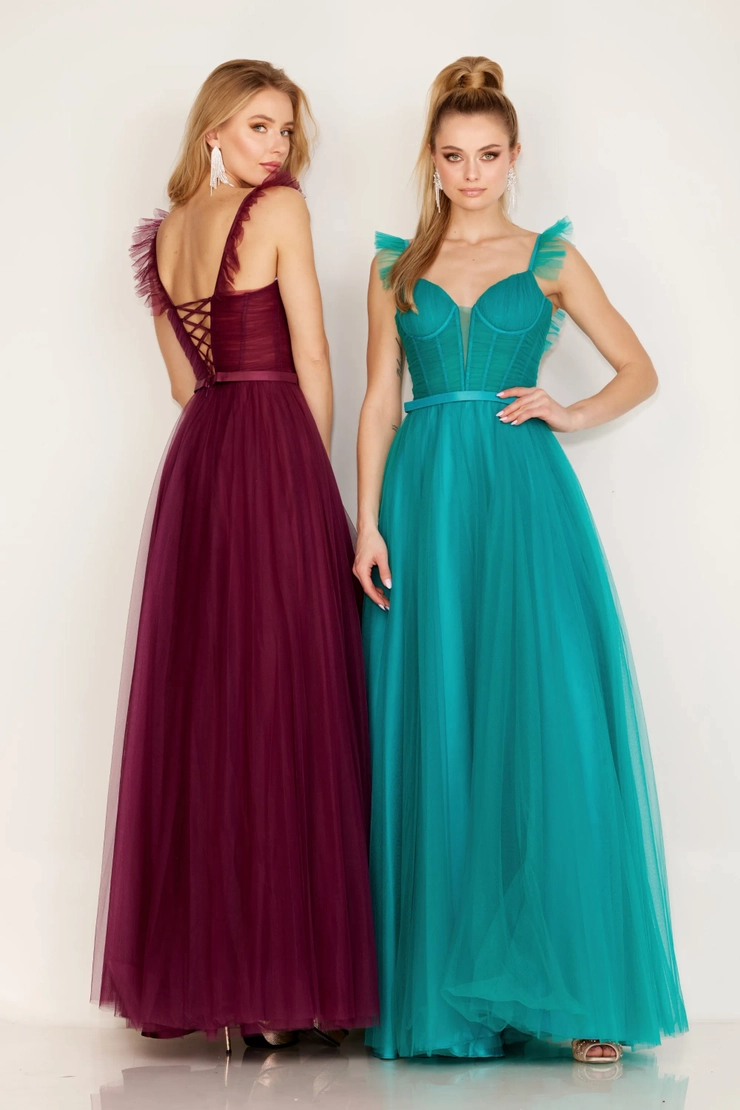 Cecilia Couture Style #163 #8 vertical picture