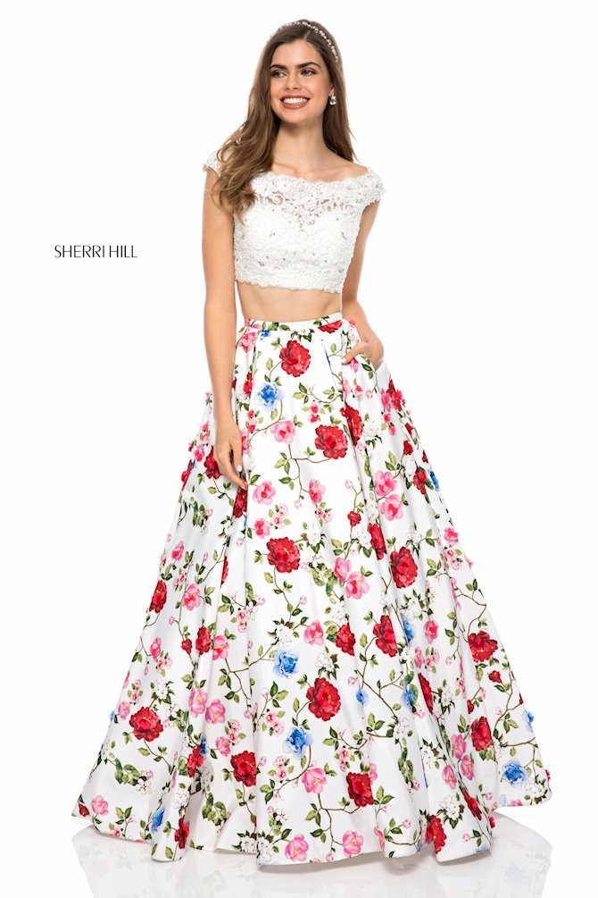 Sherri Hill Spring 2018 Prom Dresses Regiss in Louisville, Kentucky