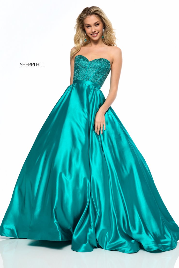 Sherri Hill Image