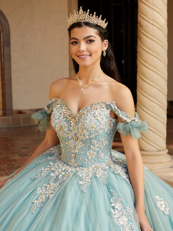 LizLúo Quince Style #26059 #3 frontface vertical cropped picture