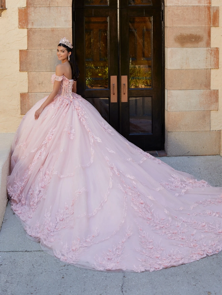 LizLúo Quince Style #26063 #1 backface vertical picture