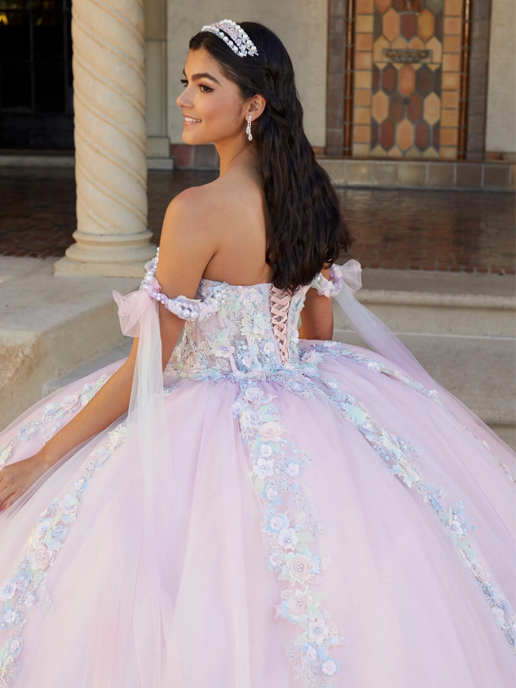 LizLúo Quince Style #26067 #6 backface vertical cropped picture