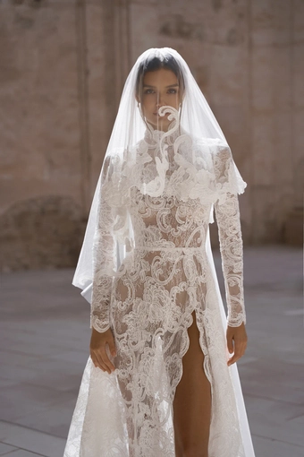 Alon Livne Gemma #1 frontface vertical cropped thumbnail