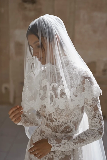 Alon Livne Gemma #2 frontface vertical cropped thumbnail