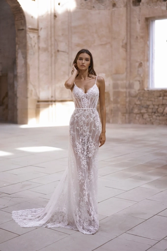 Alon Livne Lika #0 default frontface vertical thumbnail