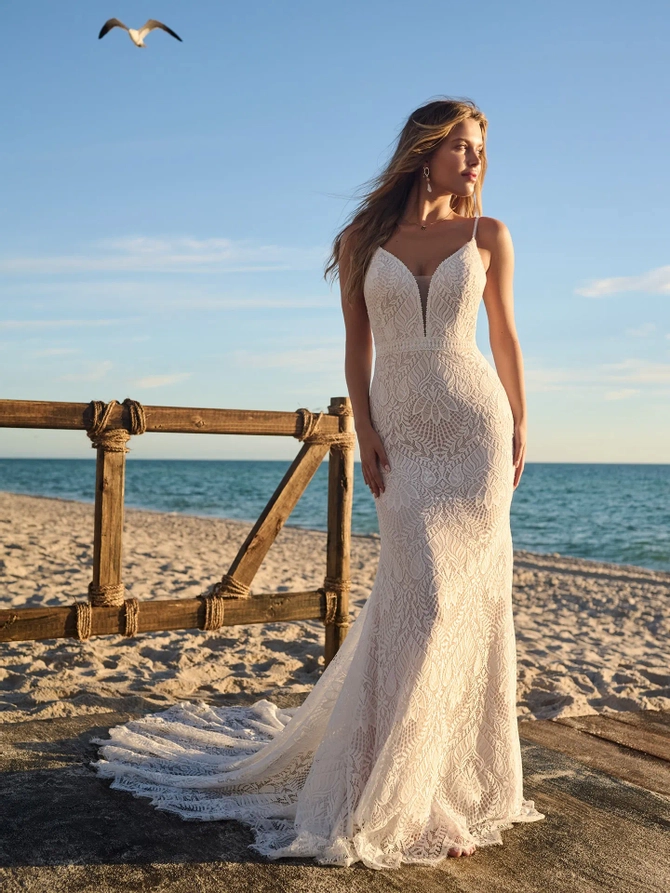 【REBECCA VALLANCE】ロング ドレス アシンメトリー 花 ブラック REBECCA VALLANCE Ella Ruffle One-Shoulder Evening Gown