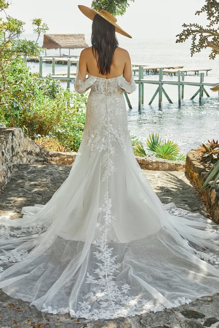 Madison James - MJ955 | Lorien Bridal Boutique
